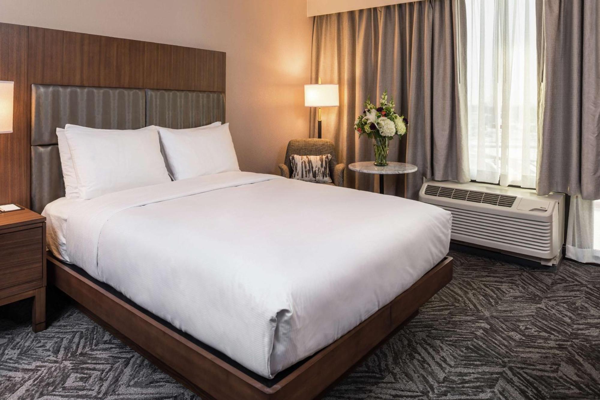 Hotel Doubletree By Hilton Lafayette East Exteriér fotografie